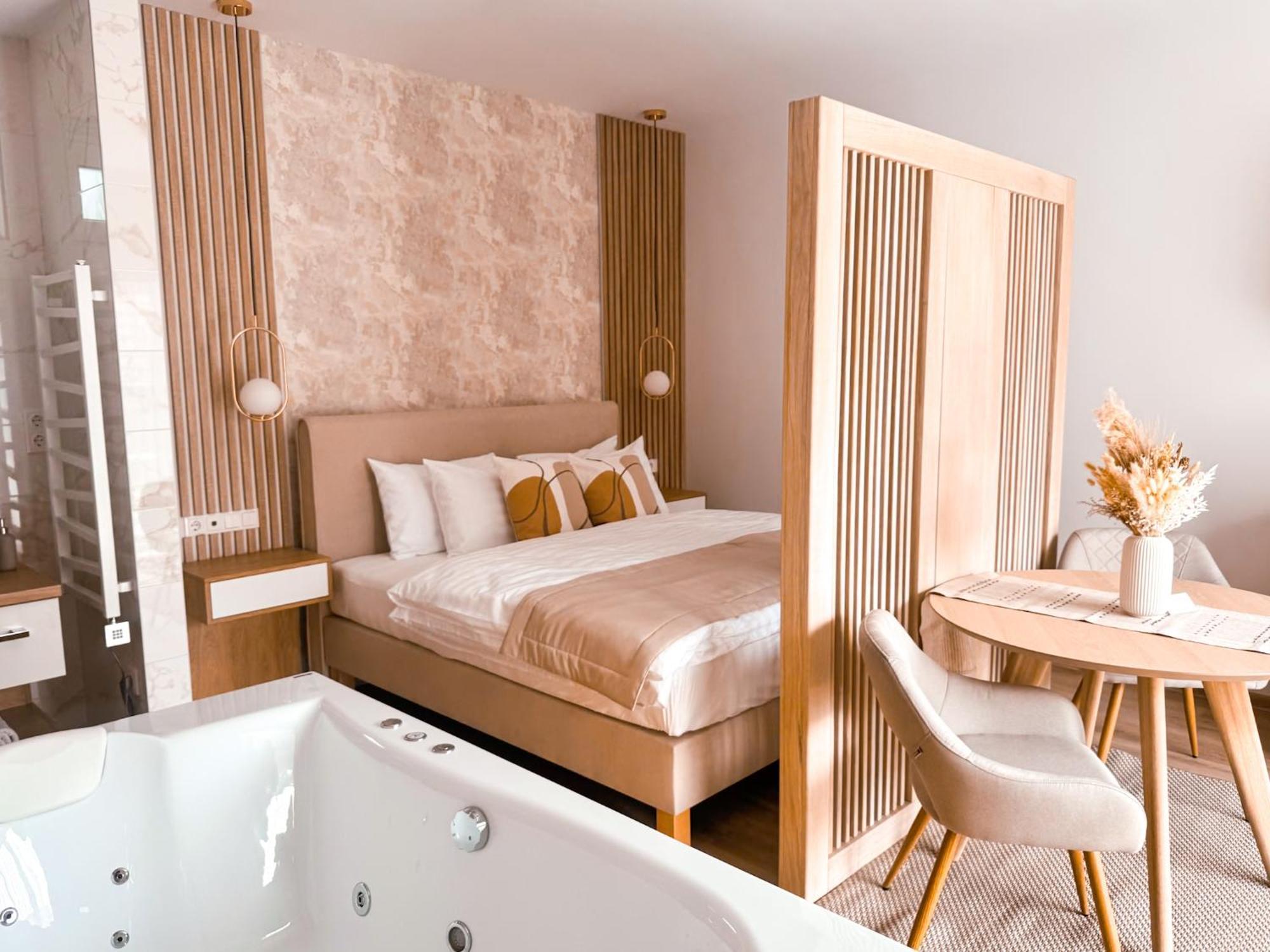 Twin Premium Apartman Тихань Экстерьер фото