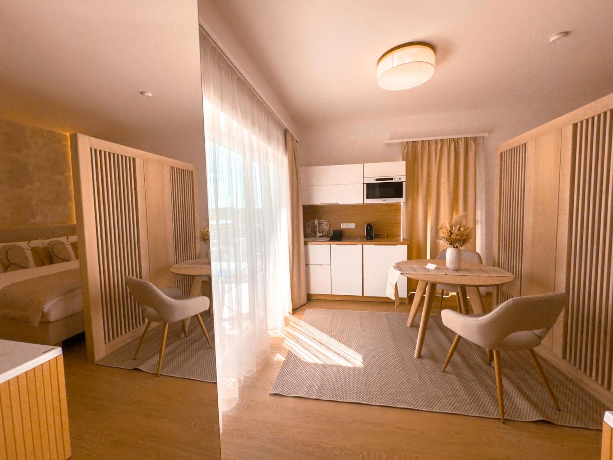Twin Premium Apartman Тихань Экстерьер фото